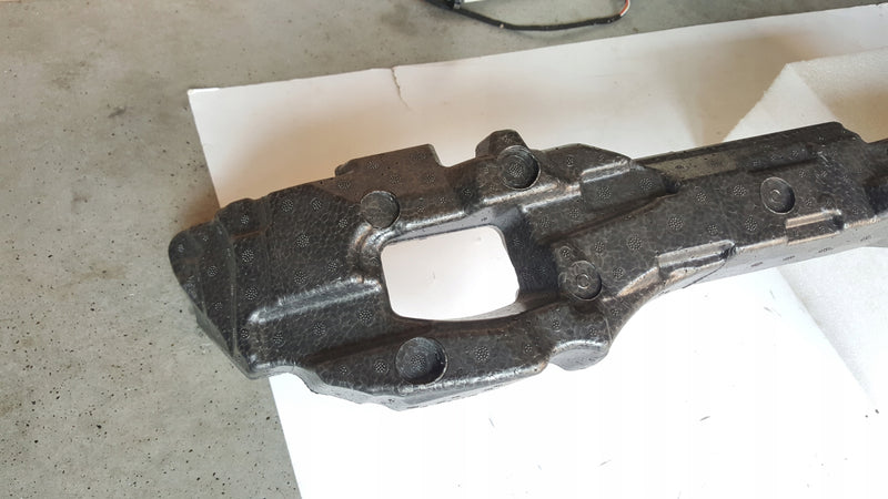 NOWY ORYGINALNY absorber zderzaka przedniego AUDI A3 8V0807550A