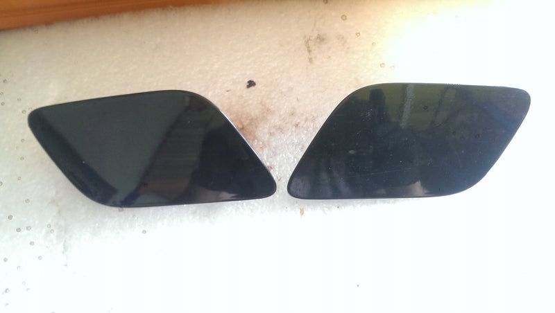 Zaślepki spryskiwacza LE+PR AUDIQ7 4L0955275B/276B