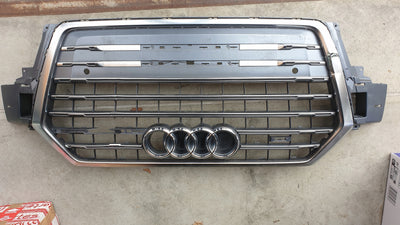 Atrapa gril Audi SQ7 4M0853651 ORYGINAŁ
