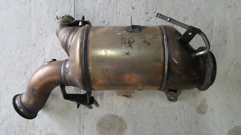 Filtr cząstek stałych DPF-- AUDI A4 (B9) A5 A6 (C8) A7 05L131765K demontaż