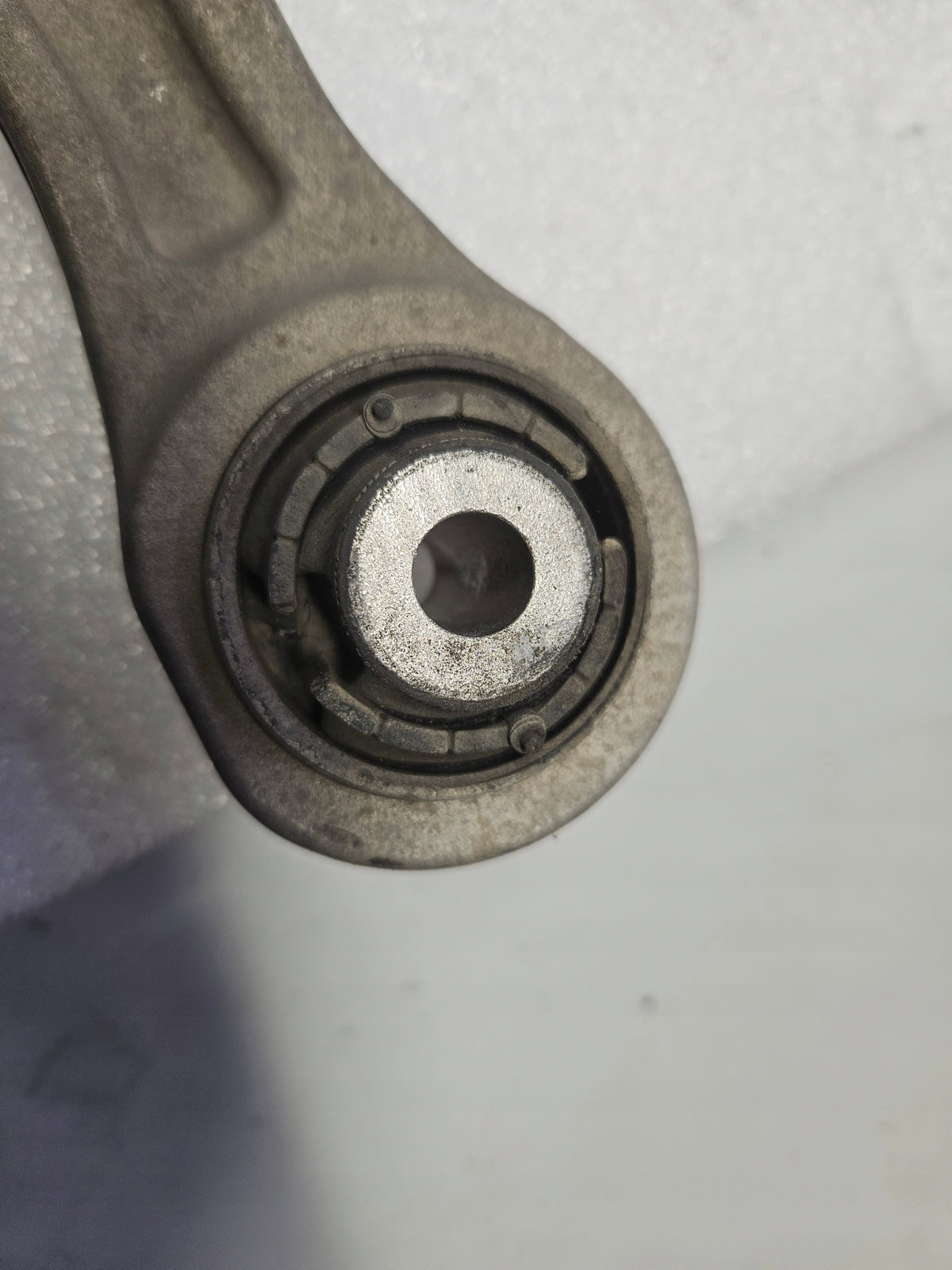 Wahacz PR AUDI A4 B8 A5 8K0407156C IDEAŁ oryginał Audi