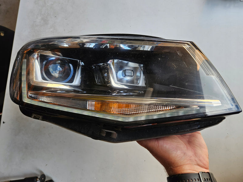 PR xenon LED Vw Caddy LIFT 2K1941032B 2019r IDEAŁ