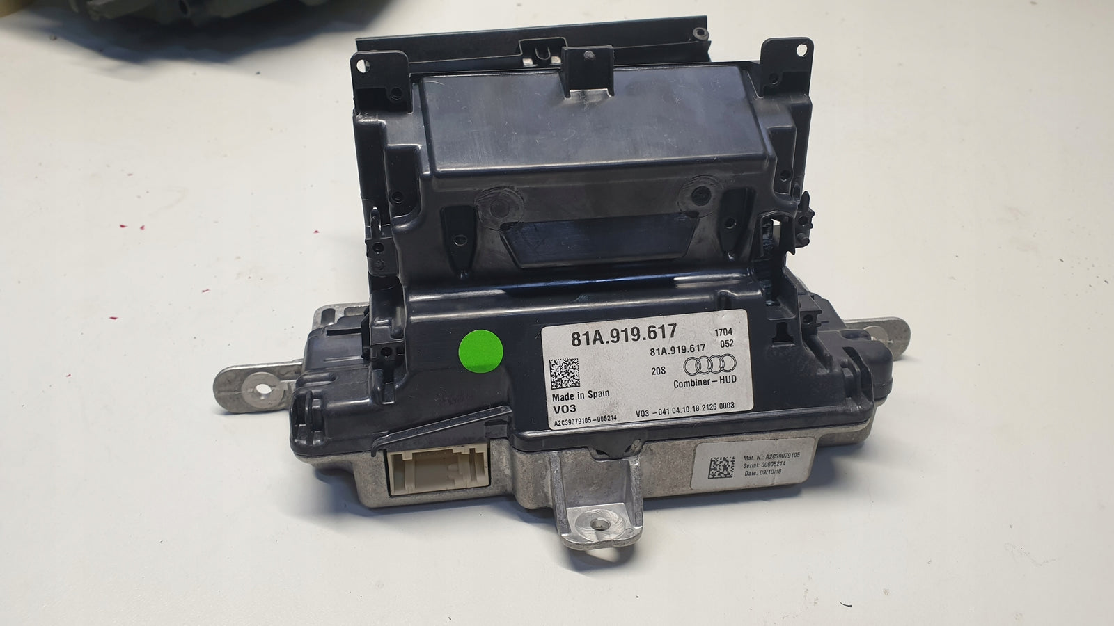 Ekran monitor wyświetlacz head up AUDI 81A919617