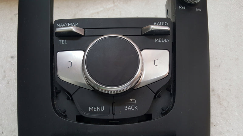 Kontroler panel sterowania MMI AUDI A3 RS3 8V0919614BE demontaż