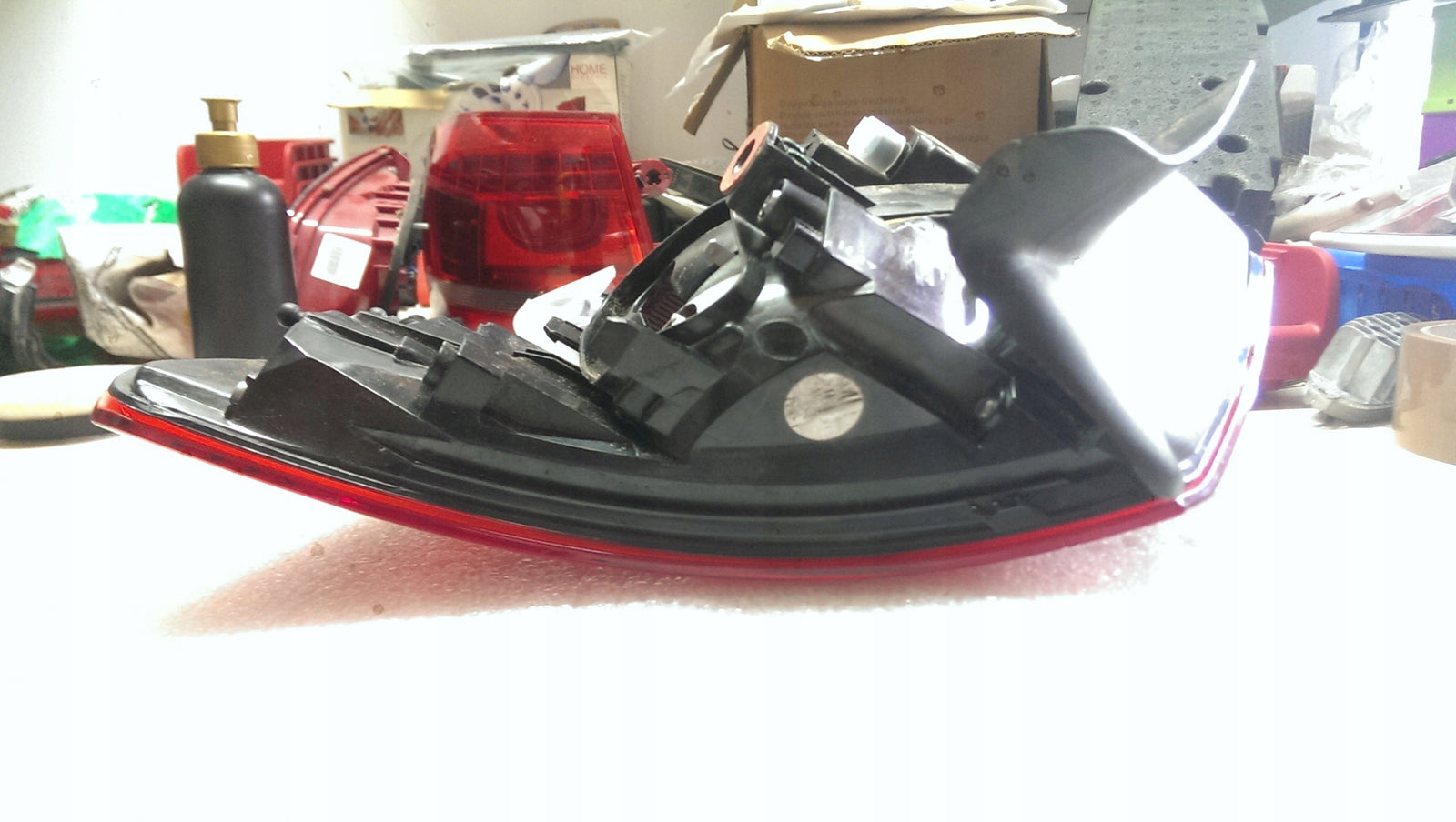 Lewa tylna lampa AUDI A3 SPORTBACK LIFT 8V4945069 demontaż