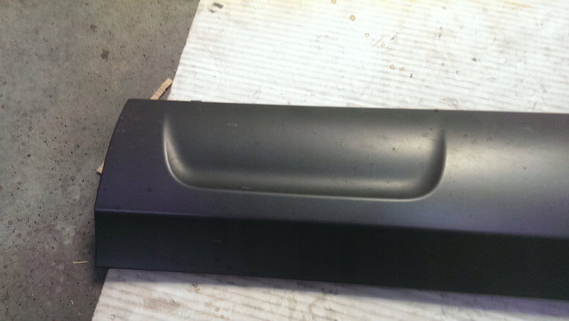 Listwa drzwi prawy przód AUDI Q3 8U0853960G