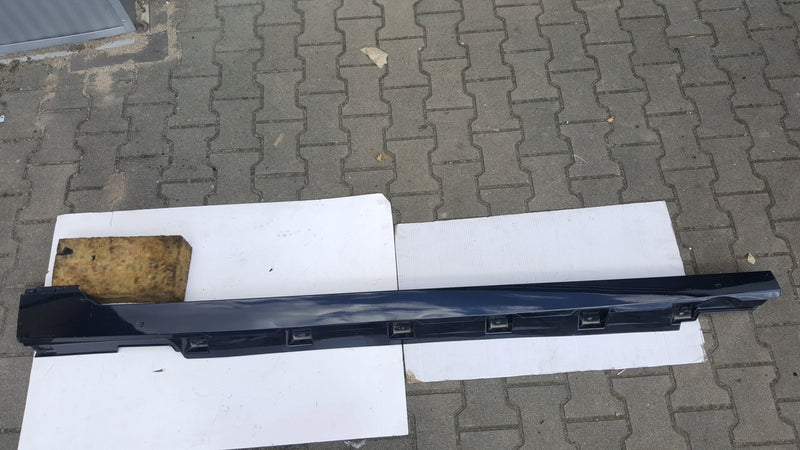 Listwa progowa prawa VW PASSAT B8 3G0853858F demontaż