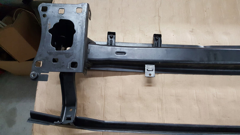 VW T-ROC TROC BELKA ZDERZAKA PRZOD PRZEDNIA 2GA807651A