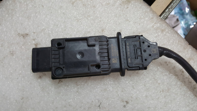 Sonda lambda czujnik NOX-- VW AUDI 05L907807P demontaż