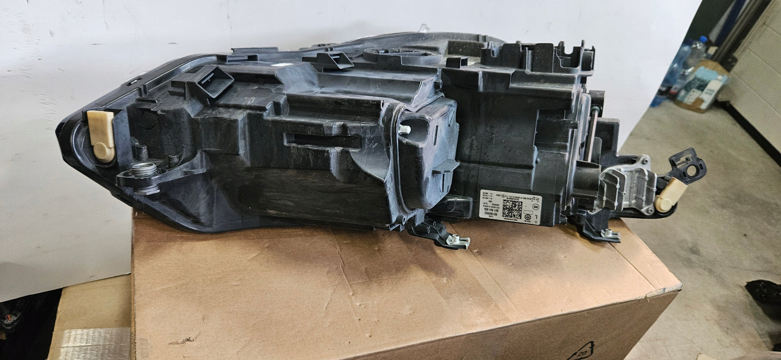 Le FUL LED IQ-LIGHT Vw Golf 8 5H1941035 2022r IDEAŁ demontaż