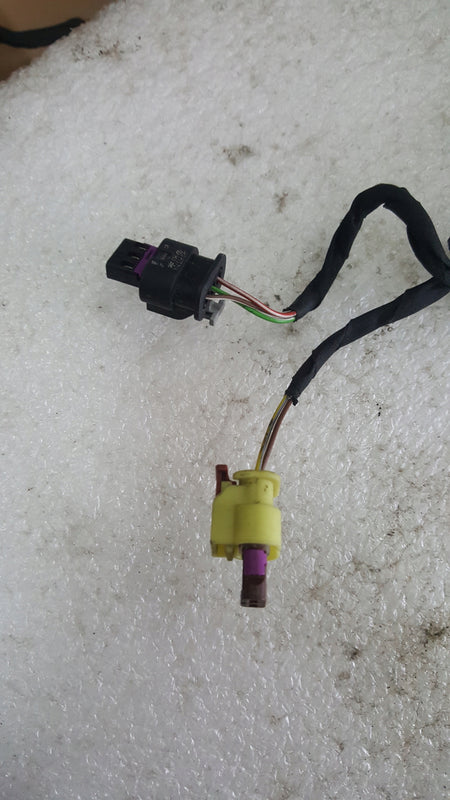 Audi A3 8V instalacja PDC zderzaka przód 8V0971085E