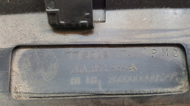 Listwa drzwi lewy tył VW T-ROC 2GA853969A demontaż