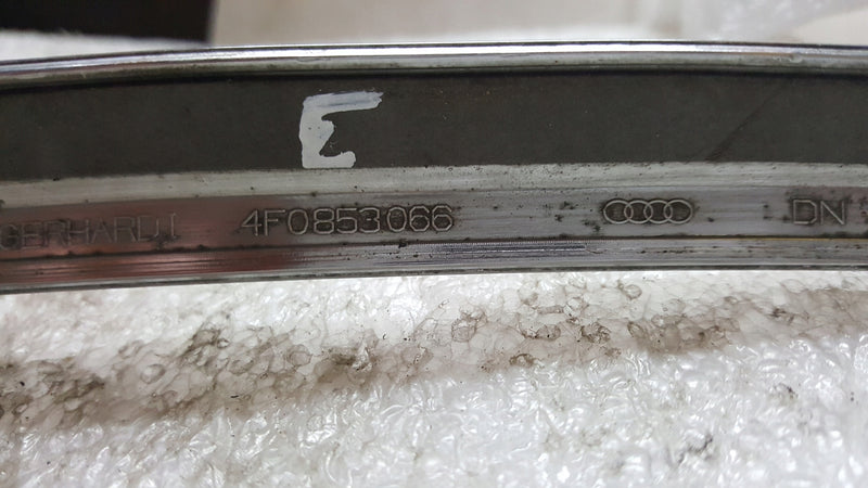 AUDI A6 C6 - LISTWA ZDERZAKA PRAWY PRZÓD 4F0853066