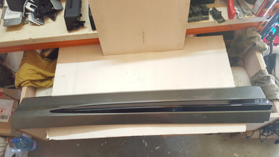 Listwa drzwi lewy przód AUDI Q3 II 83A853959A/B demontaż