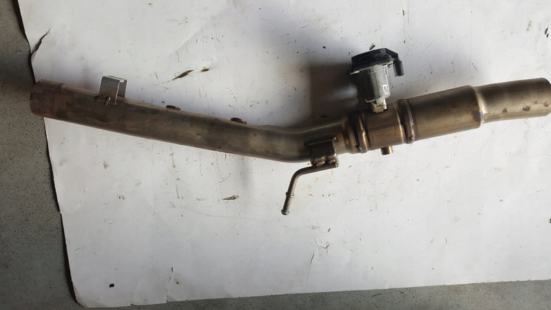 rura + przepustnica AUDI 4K0253409C , 8W0253691A