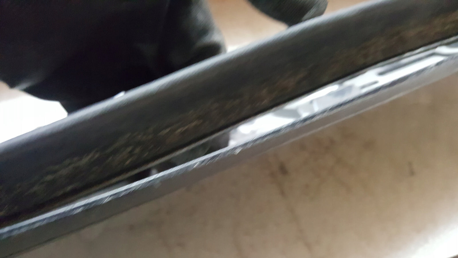Listwa drzwi lewy przód PORSCHE CAYENNE 7P5837787Q