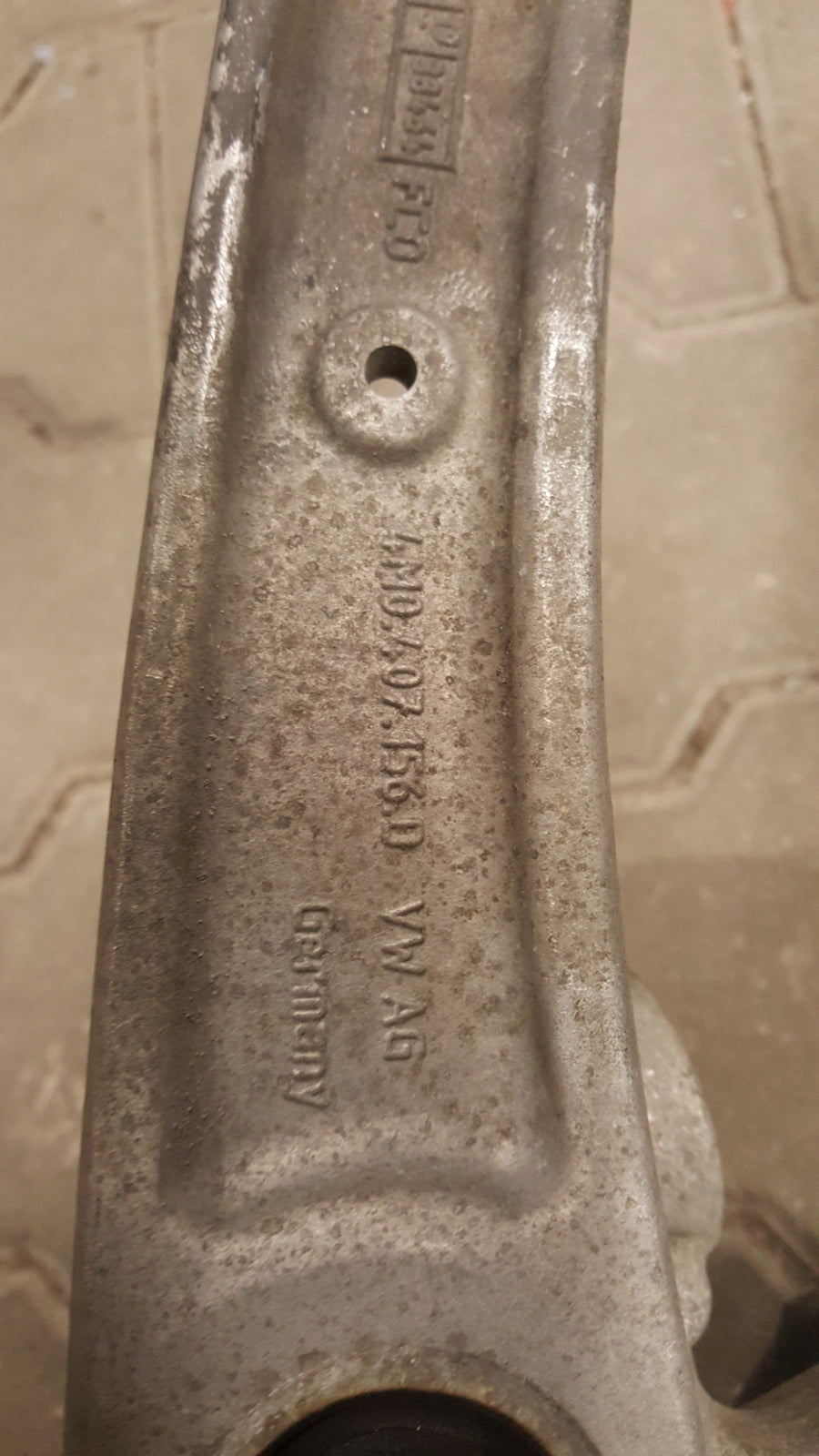 b6478bcb37463e63cc5c9039048e124a