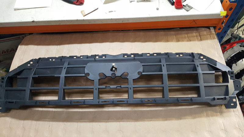 NOWA AUDI Q5 80A853692C ATRAPA GRILL WZMOCNIENIE