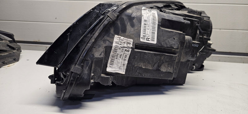 Pr xenon LED Vw Sharan 7N1941034D 2022r