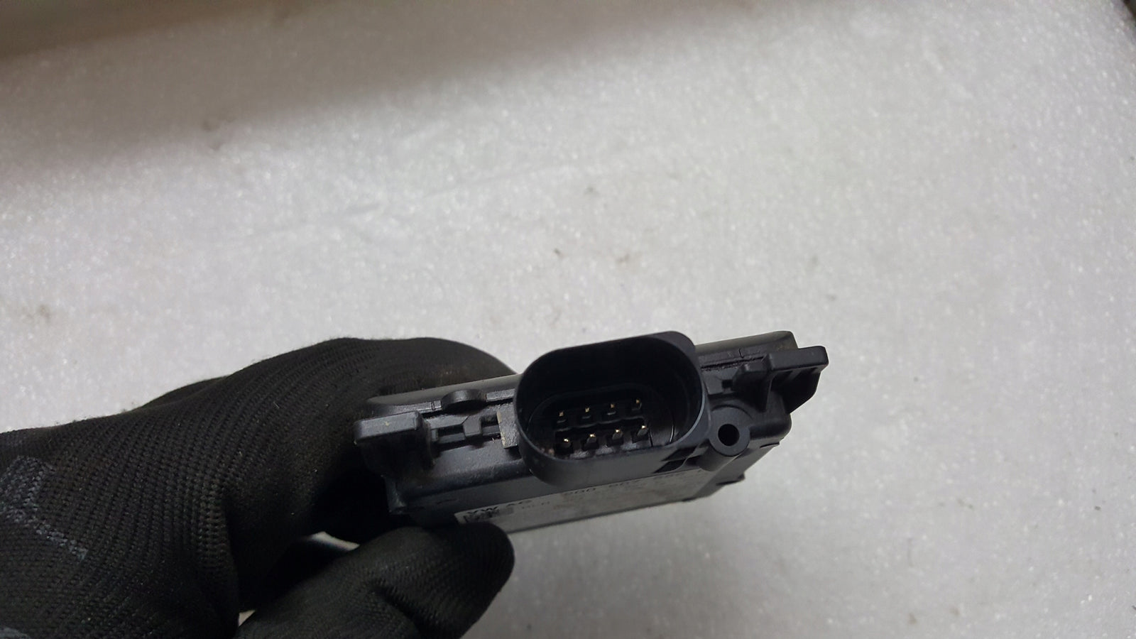 1aeff03f95de069407bab7b91aa316be