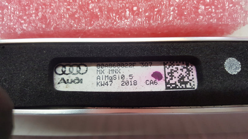 Reling dachowy prawy AUDI Q5 80A860022F demontaż