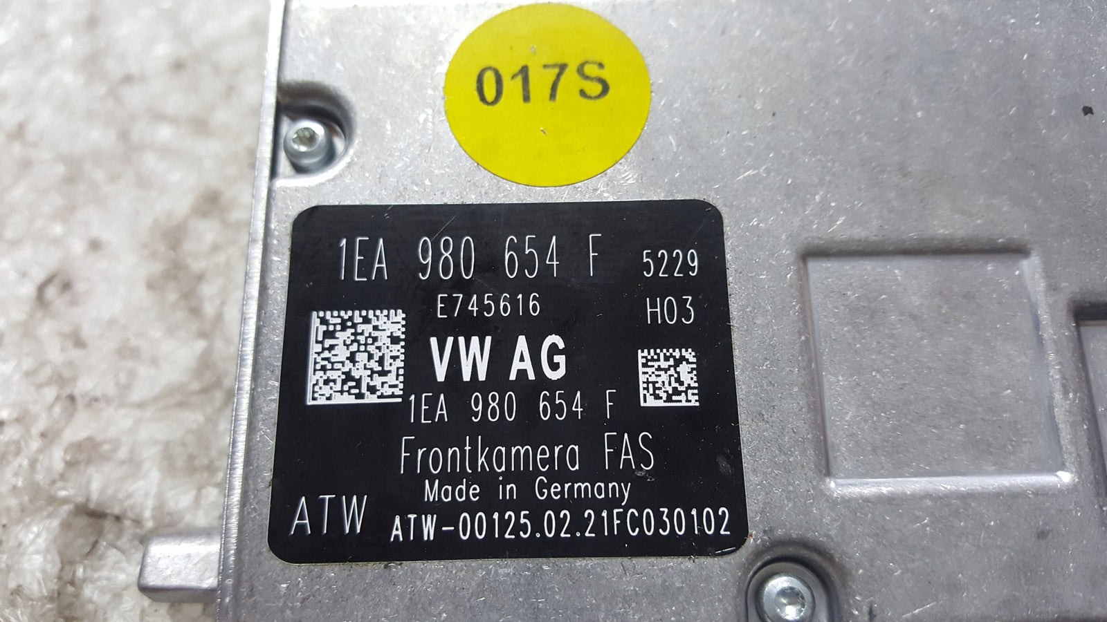 5d69a82f845e9a9d92e16ed17401f601