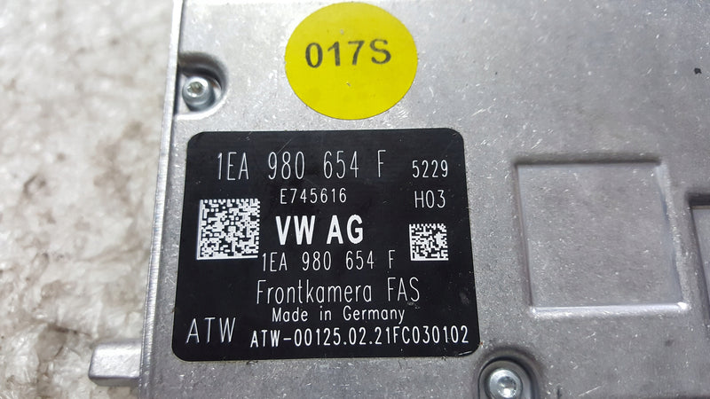 5d69a82f845e9a9d92e16ed17401f601