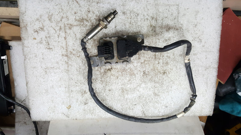 CZUJNIK NOX SONDA LAMBDA VOLKSWAGEN CRAFTER 2017-> 04L907805BF ORYG.*