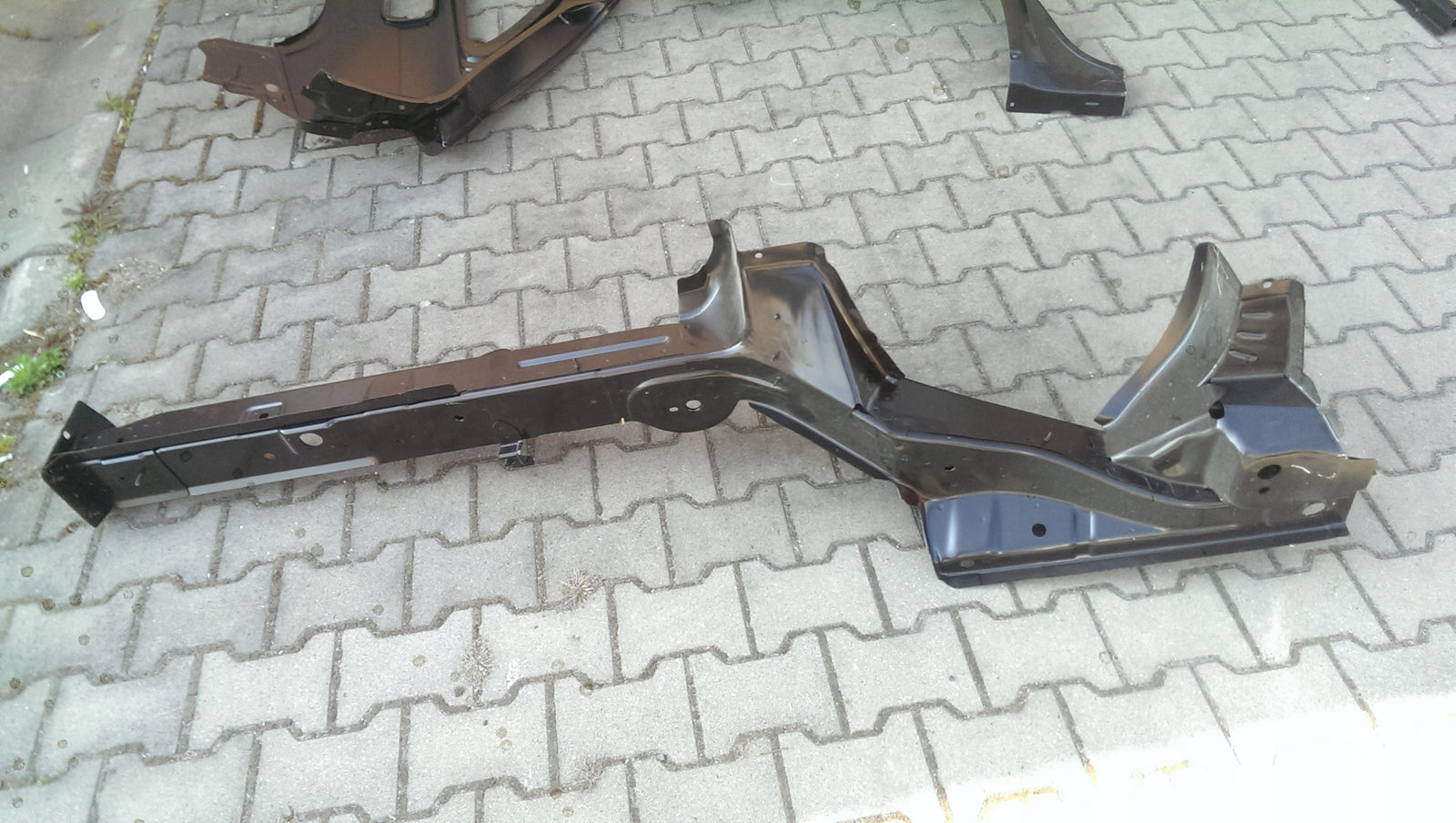 podłużnica tylna lewa AUDI A6 C7 4G0803401TA