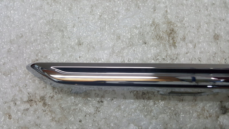 Chrom zaślepki grilla przód VW ARTEON 3G8853460A demontaż
