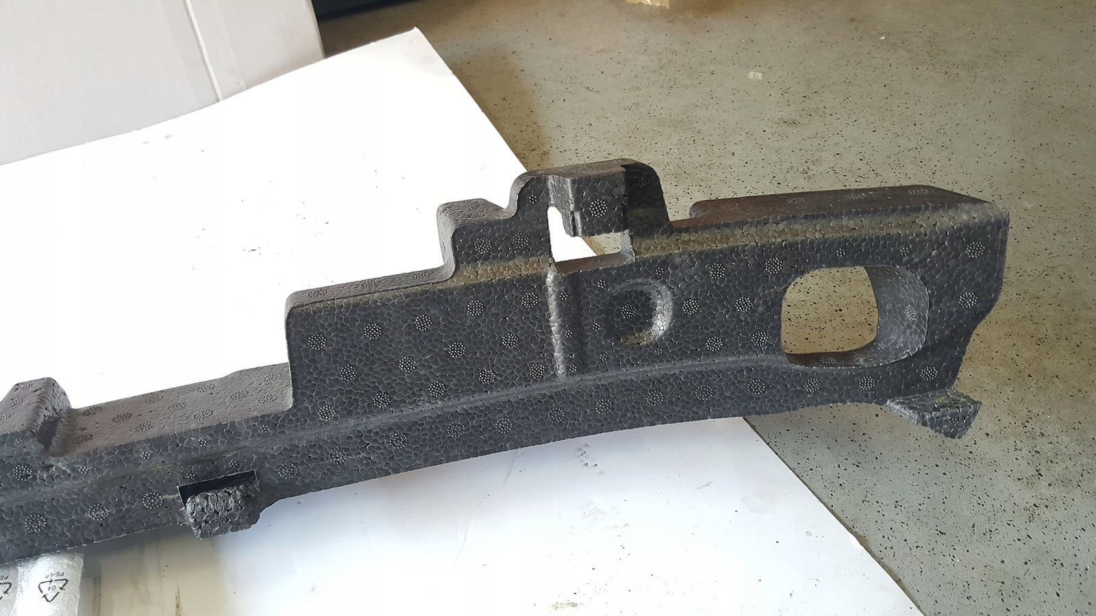 Absorber pianka zderzaka przedniego SEAT LEON 5FA807248C demontaż