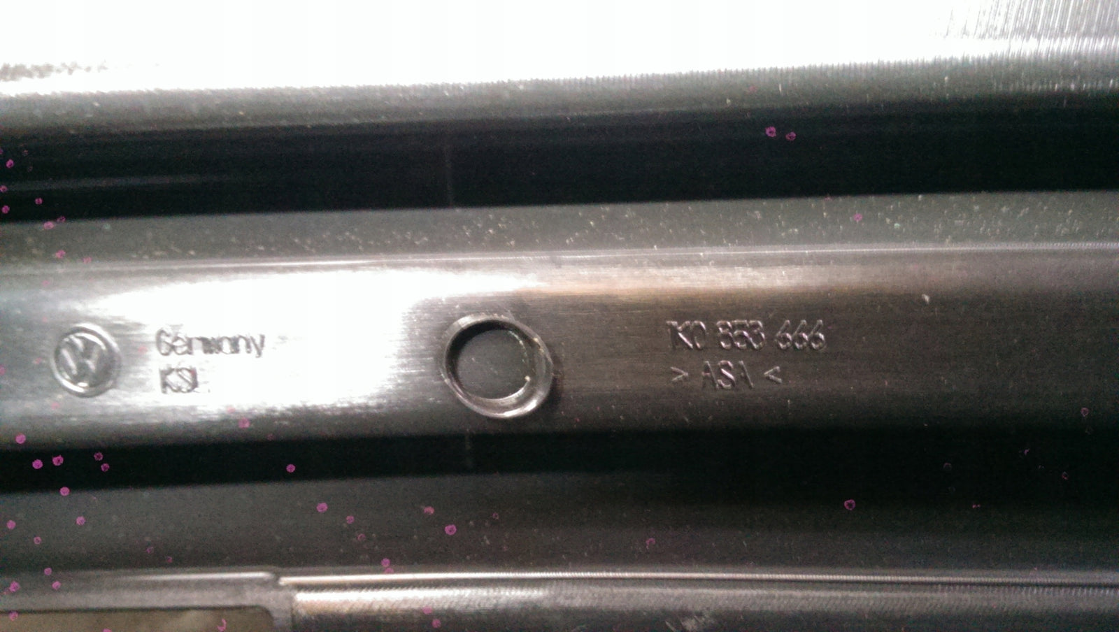 NOWA kratka zderzaka PR przód VW GOLF V 1K0853666
