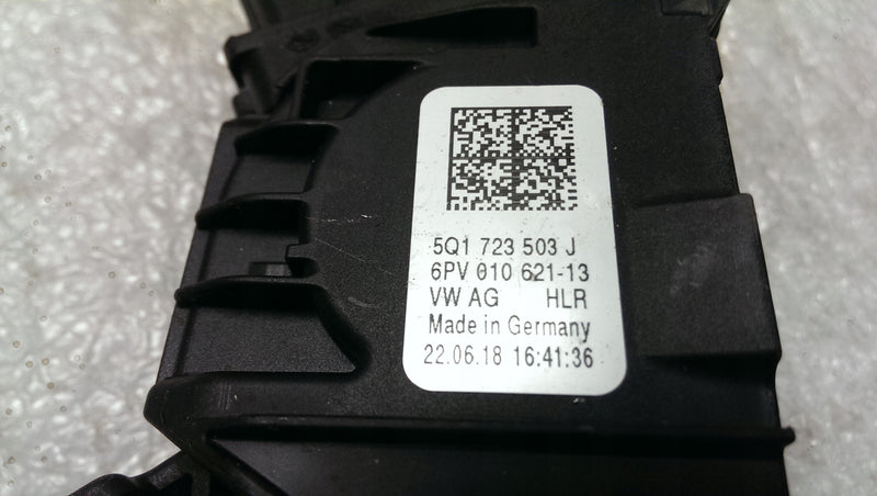 Pedał gazu VW AUDI SEAT SKODA 5Q1723503J demontaż