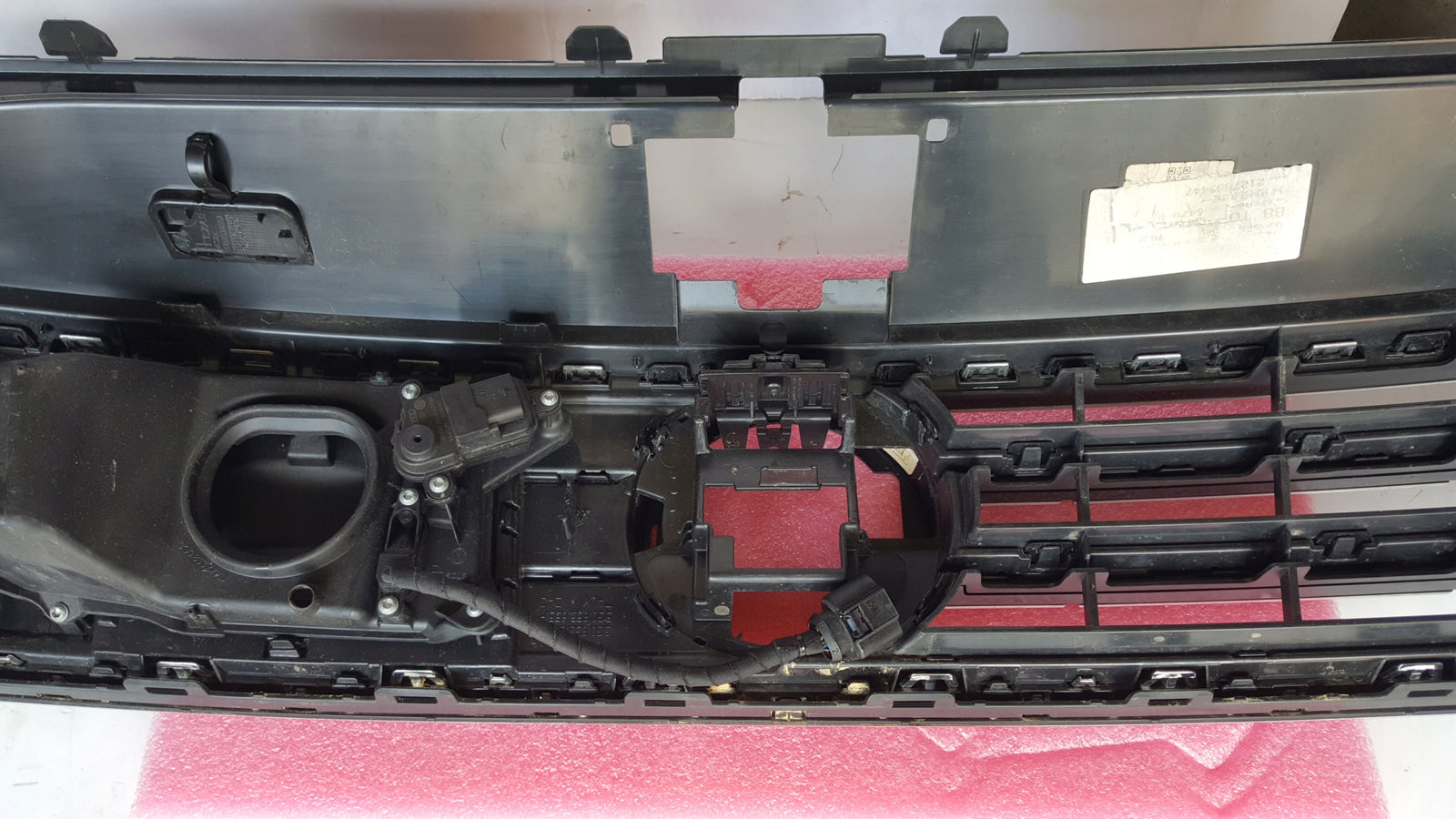 Atrapa grill -- VW PASSAT B8 GTE lift 3G0853653P demontaż