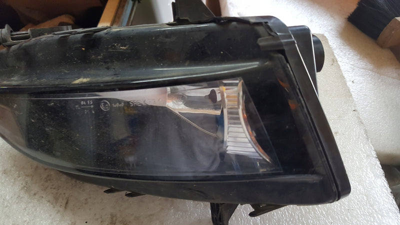 Lewy halogen VW GOLF VII lift 5G0941661F demontaż