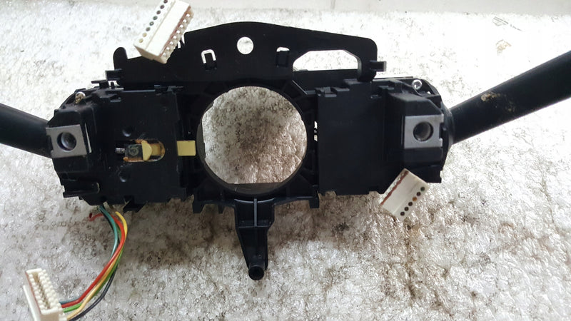 PRZEŁĄCZNIK ZESPOLONY GOLF SPORTSVAN 5Q0953507DJ 5Q0953513AA