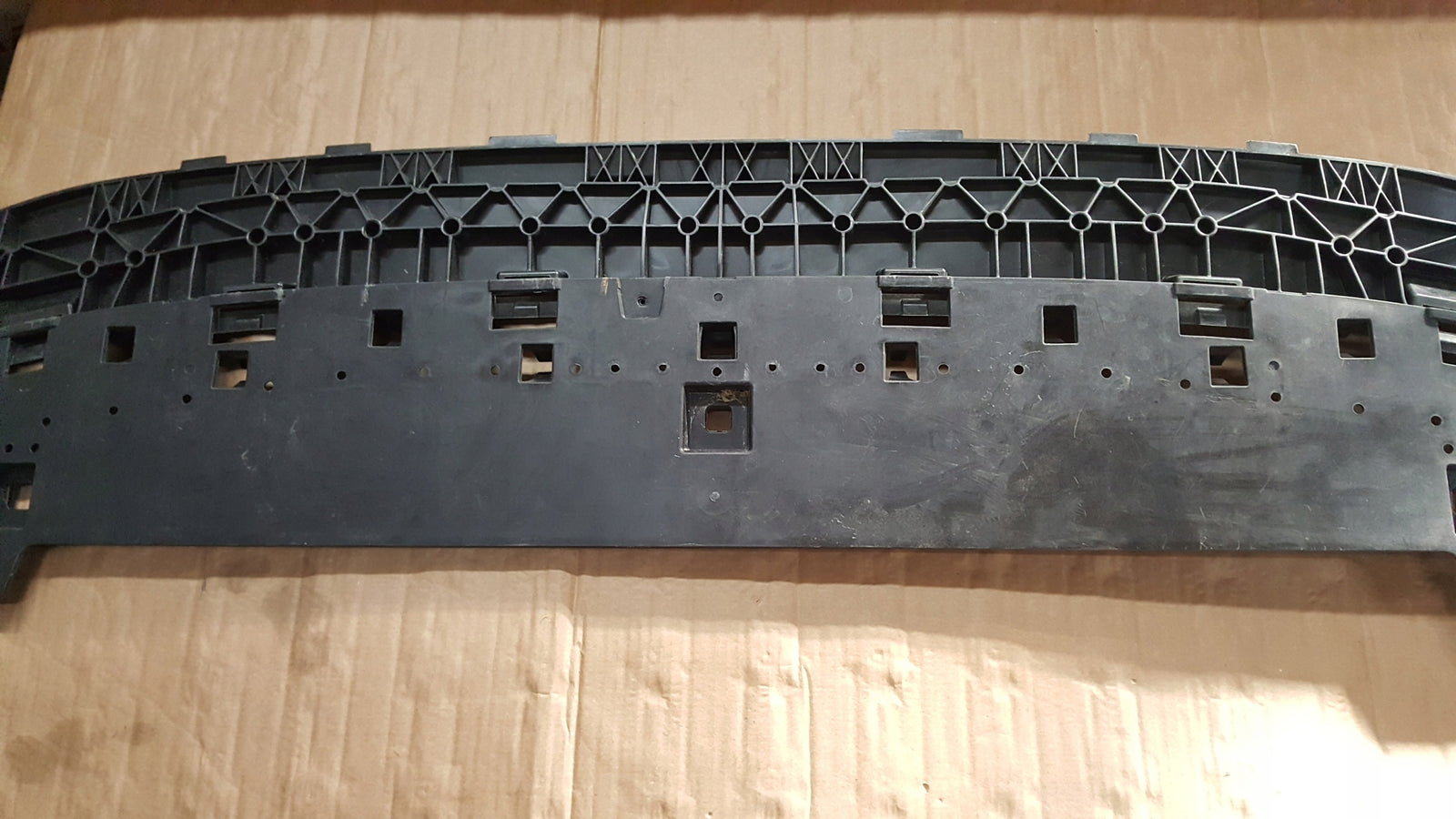 AUDI A3 8Y OSŁONA PŁYTA POD ZDERZAKA ZDERZAKA 8Y0807233C