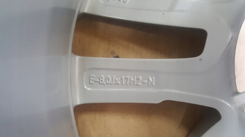 FELGA ALUMINIOWA AUDI A3 8Y 20- 8Y0601025E R17 8J
