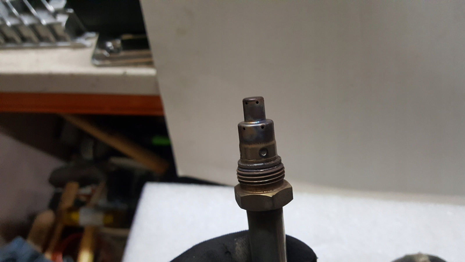 Sonda lambda czujnik NOX VW AUDI 04L907805FB demontaż