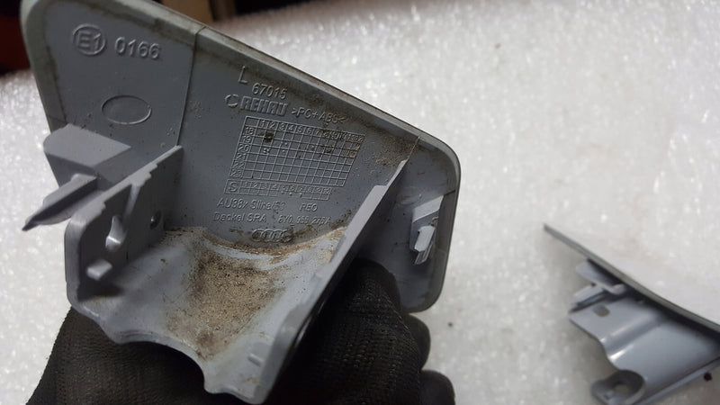 Zaślepki spryskiwaczy L+P AUDI A3 8Y0955275A/276A