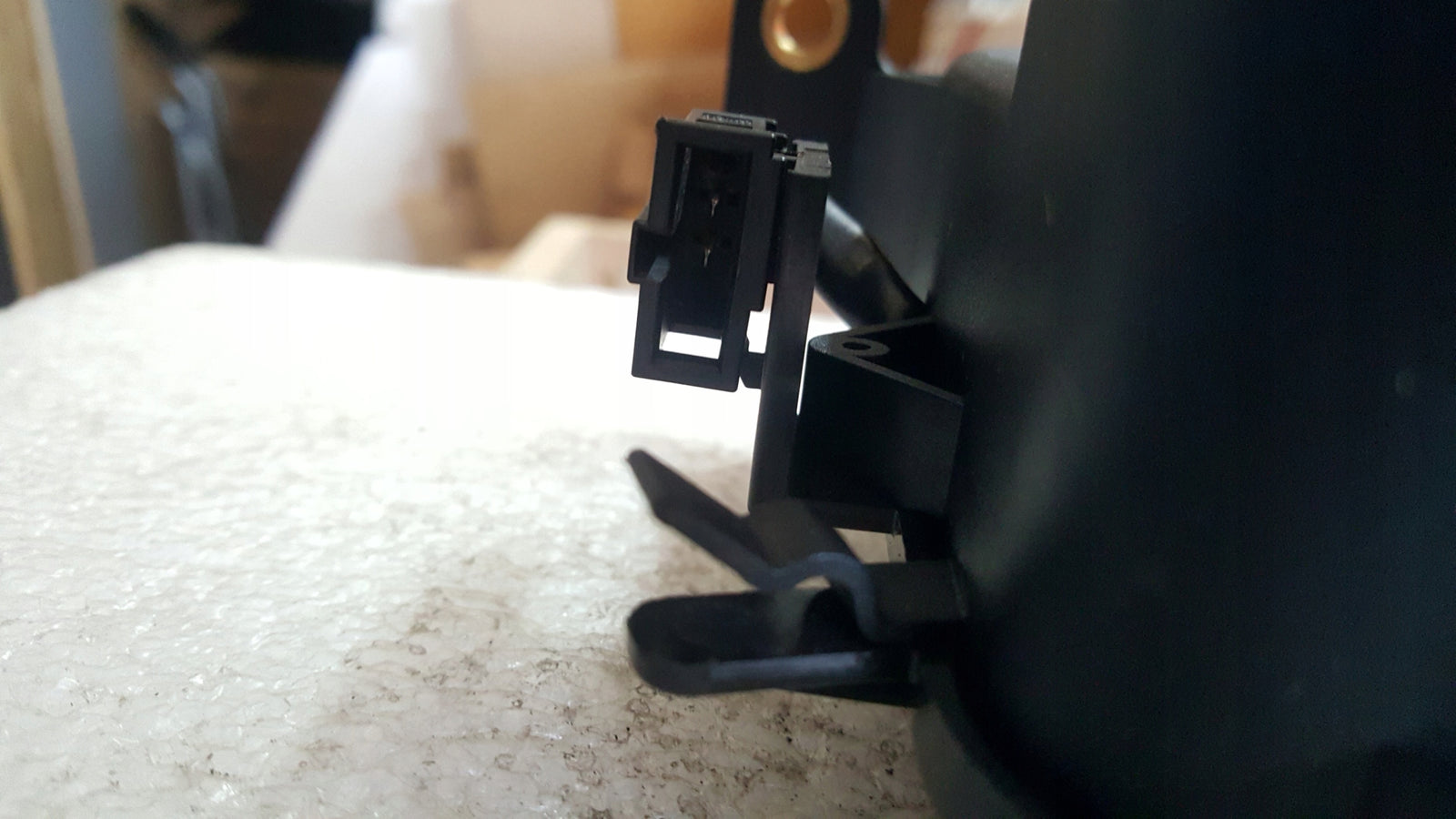 A5 CABRIO SILNICZEK ROLETY DACHU LEWY 8F0825175B