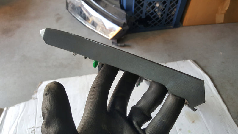 Listwa drzwi prawy tył SEAT ATECA 575854950J demontaż
