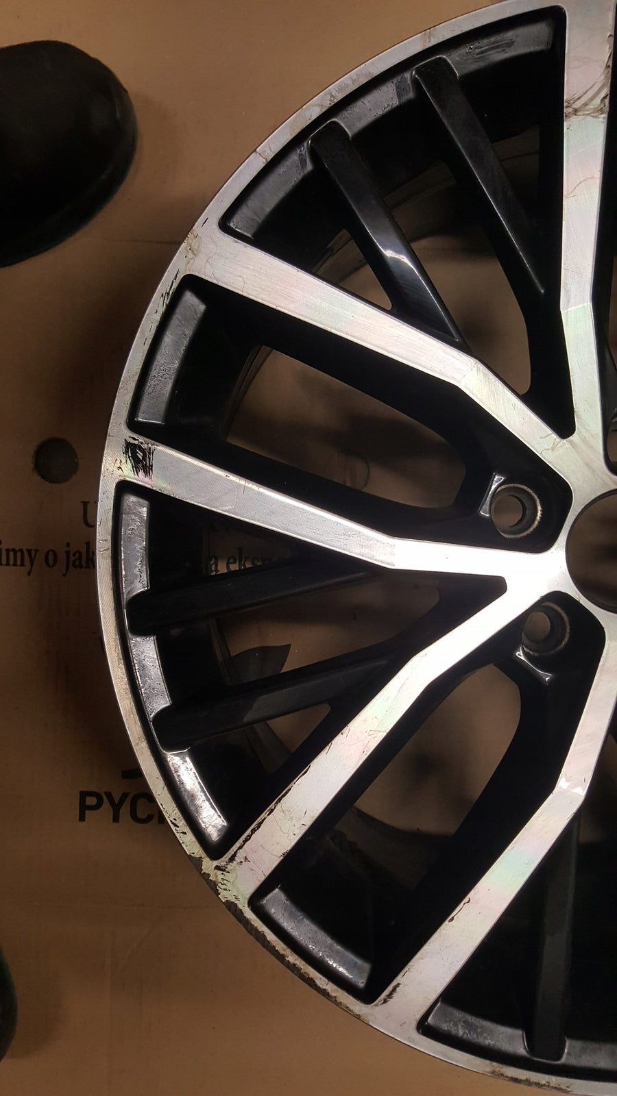 Felga 6C0601025K 7.5x17 ET44 oryginał VW