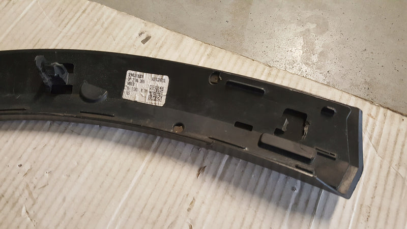 Listwa błotnika LE przód SEAT FORMENTOR 5FF853717D
