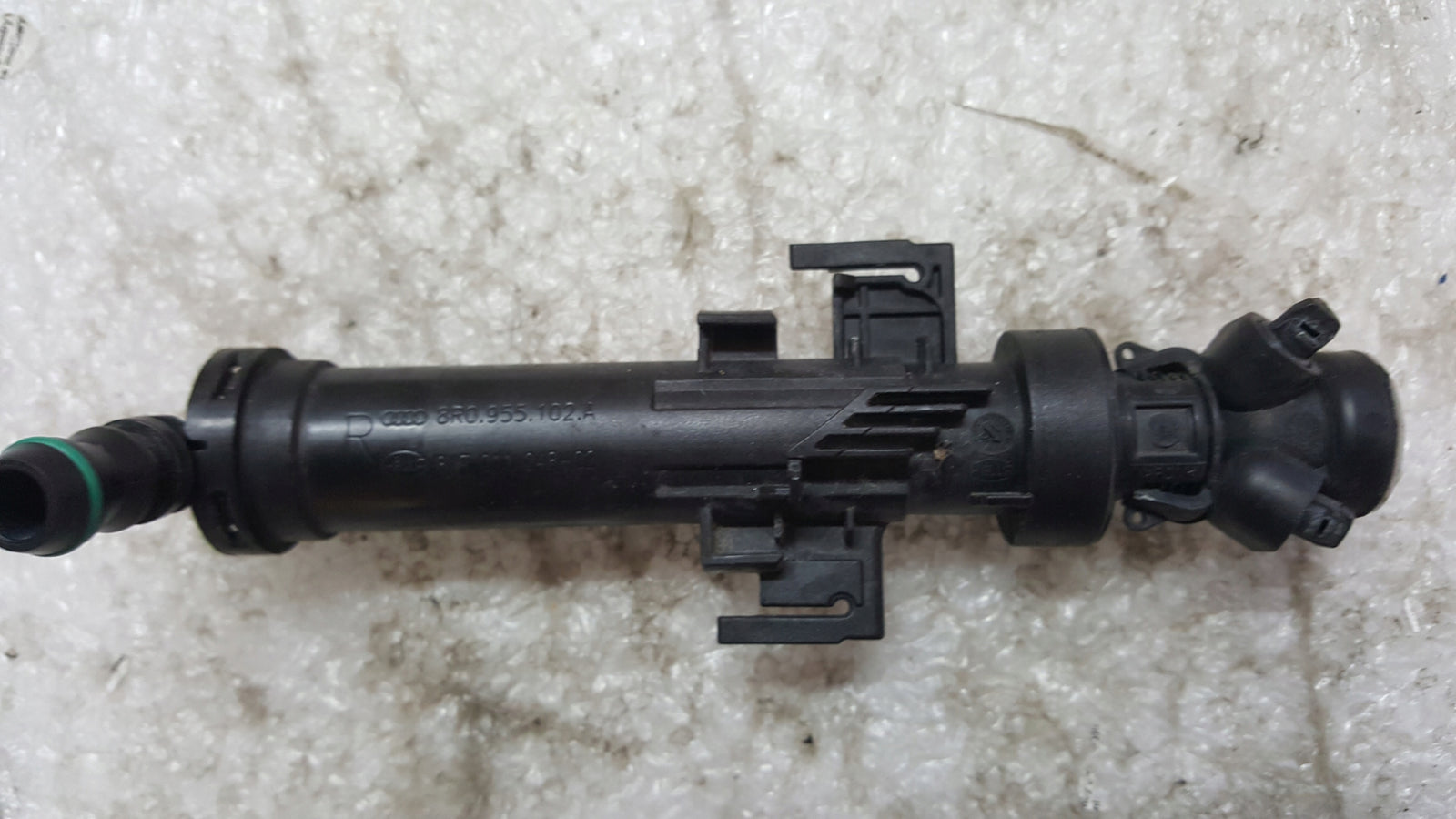 Prawy spryskiwacz reflektora AUDI Q5 8R0955102A