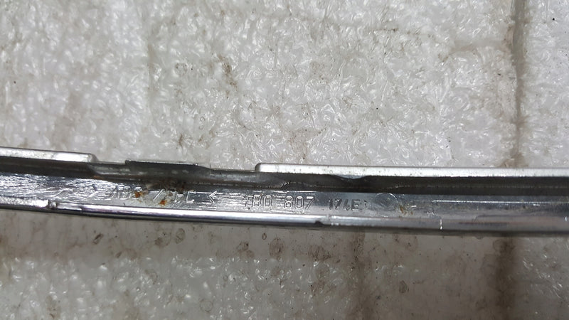 AUDI A6 C5 1997-2001--- LISTWA ZDERZAKA LEWA- PRAWA 4B0807173E 4B0807174E
