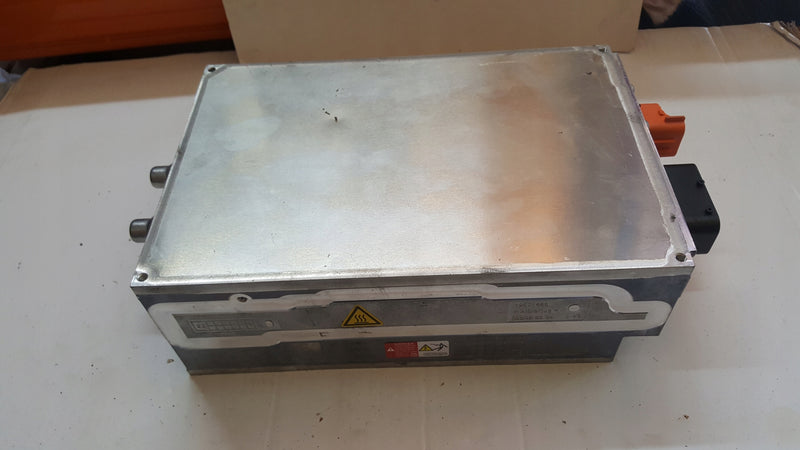 Ładowarka akumulatora AUDI E-TRON 5QE915684CM demontaż