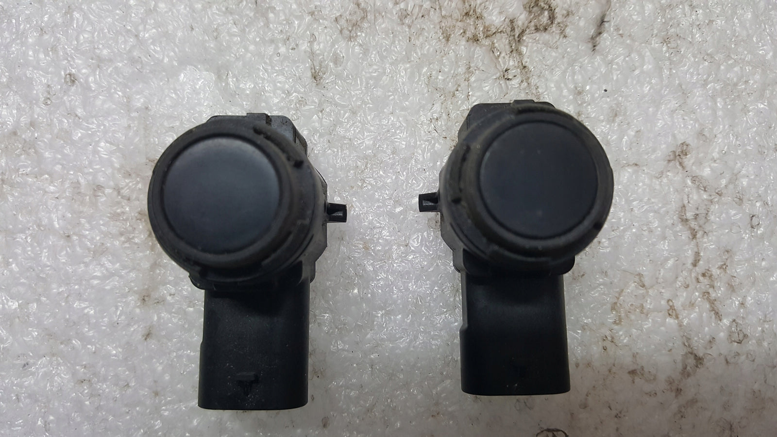 Czujnik parkowania PDC VW AUDI SKODA SEAT 5WA919275 demontaż