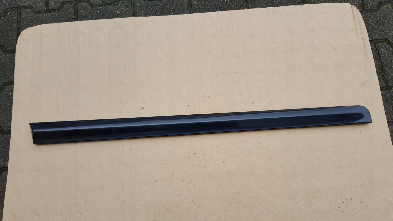 AUDI A4 B7 SLINE LISTWA DRZWI DOLNA LEWY PRZÓD S-LINE 8E0853959C
