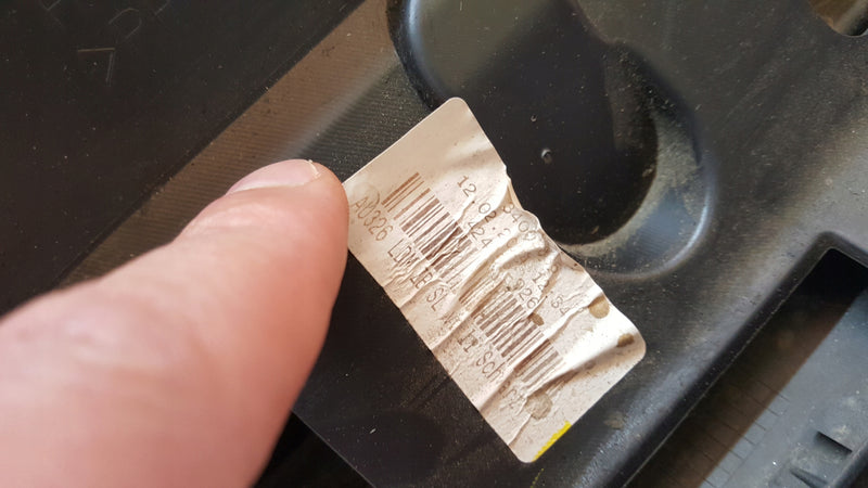 Listwa drzwi lewy przód AUDI Q3 II 83A853959A/B demontaż
